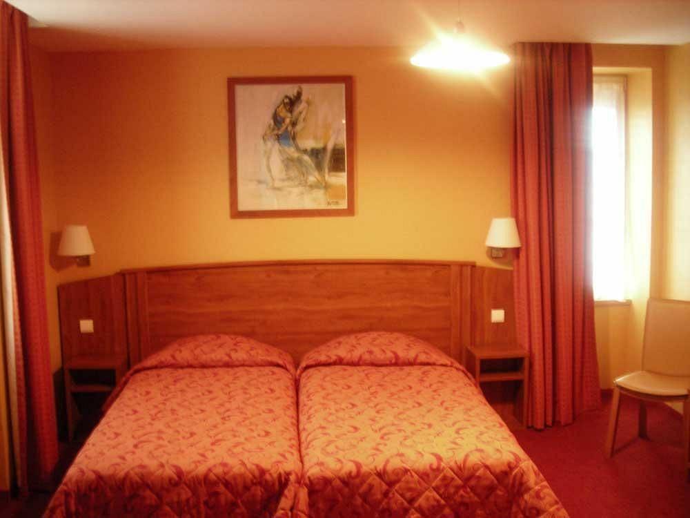 Hotel De France Pontorson Extérieur photo